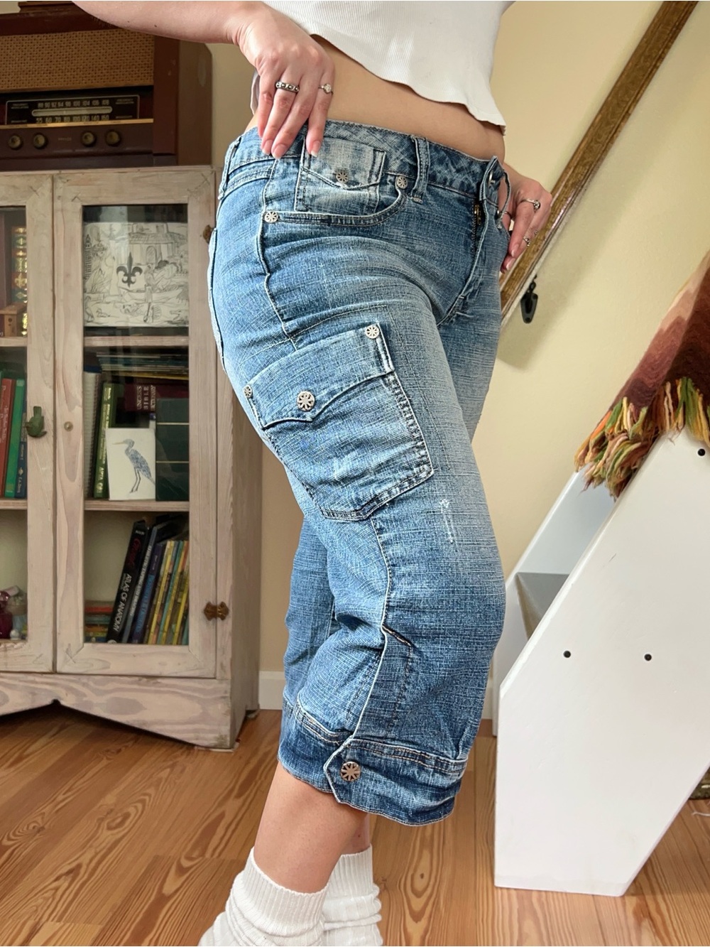 So Y2K Vintage No Boundaries Mid Rise Capris Faded Cargo Jeans Indie Grunge